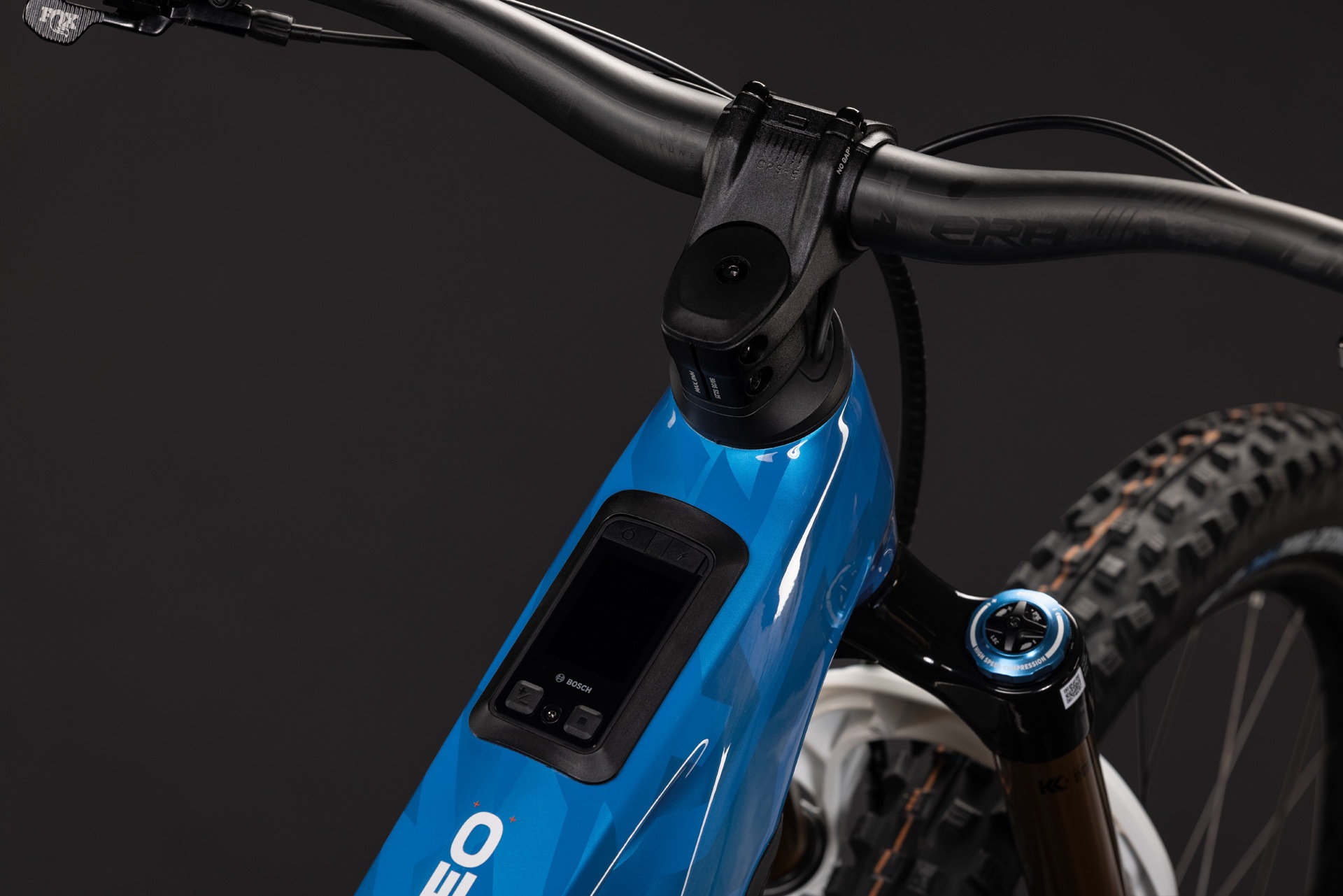 Cube Stereo Hybrid ONE77 HPC AT 800 / actionteam