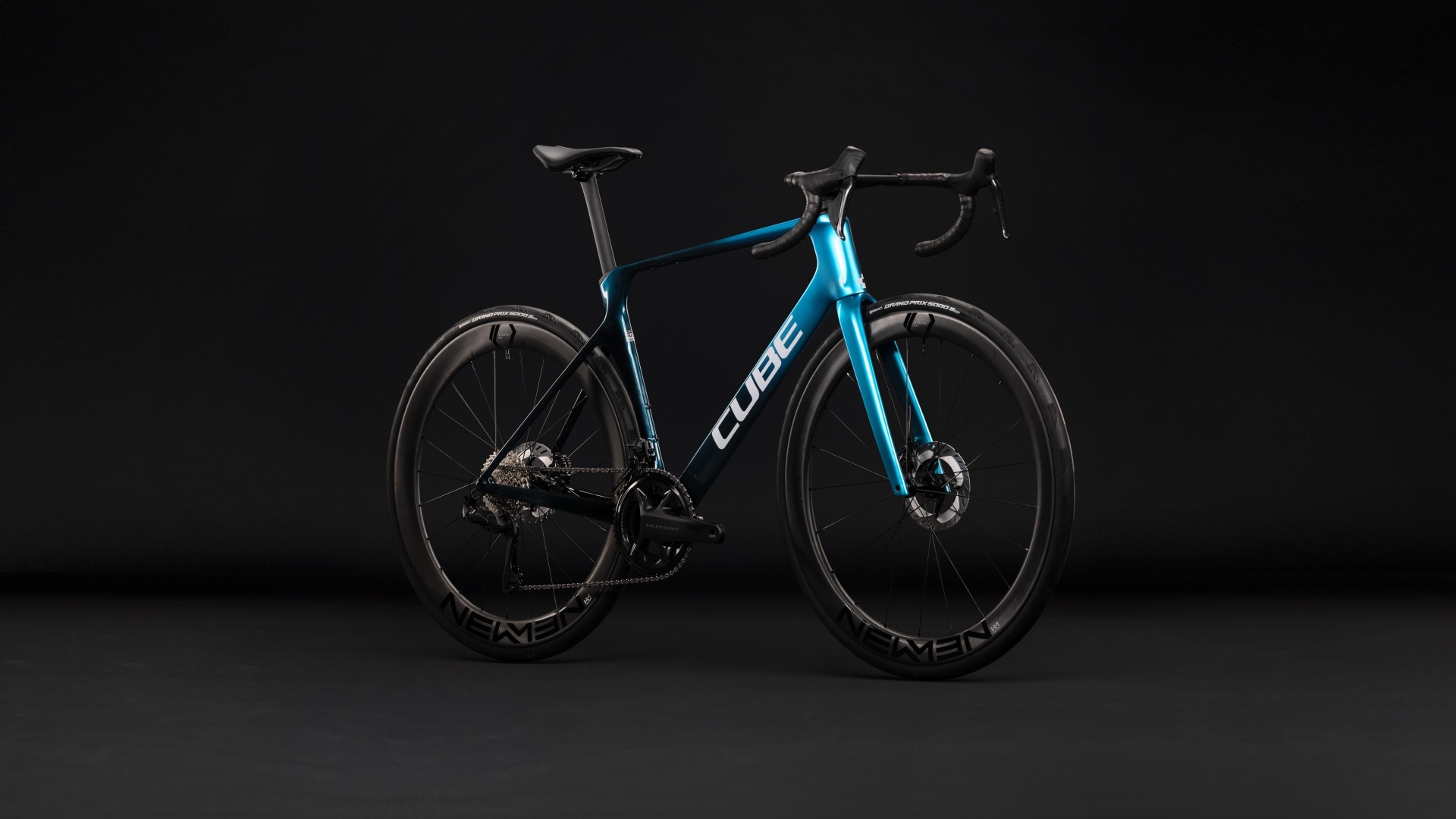Cube Agree C:62 Race / chromeblue´n´liquidblue