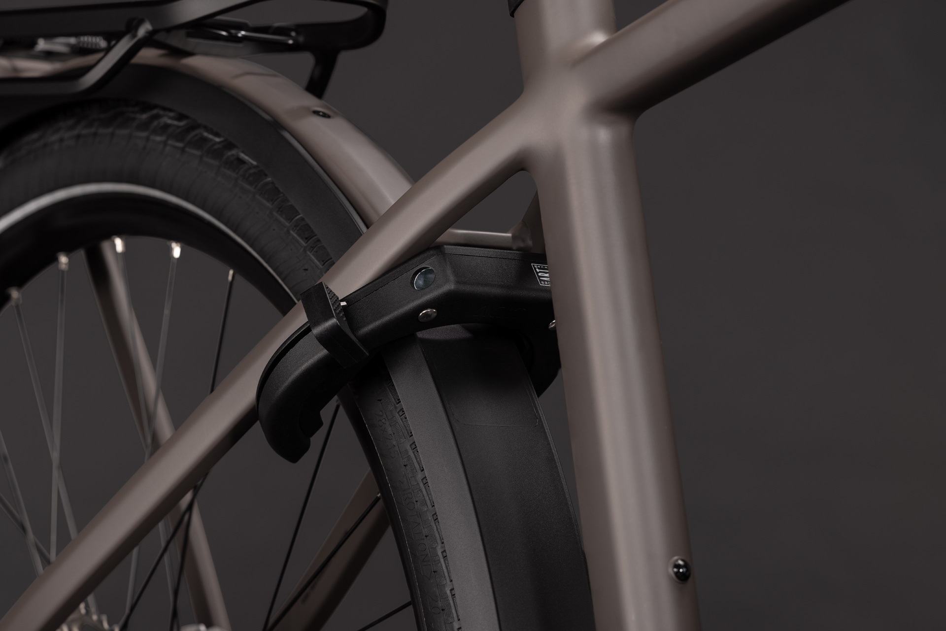Cube Kathmandu Hybrid ONE 800 / cedar´n´chrome