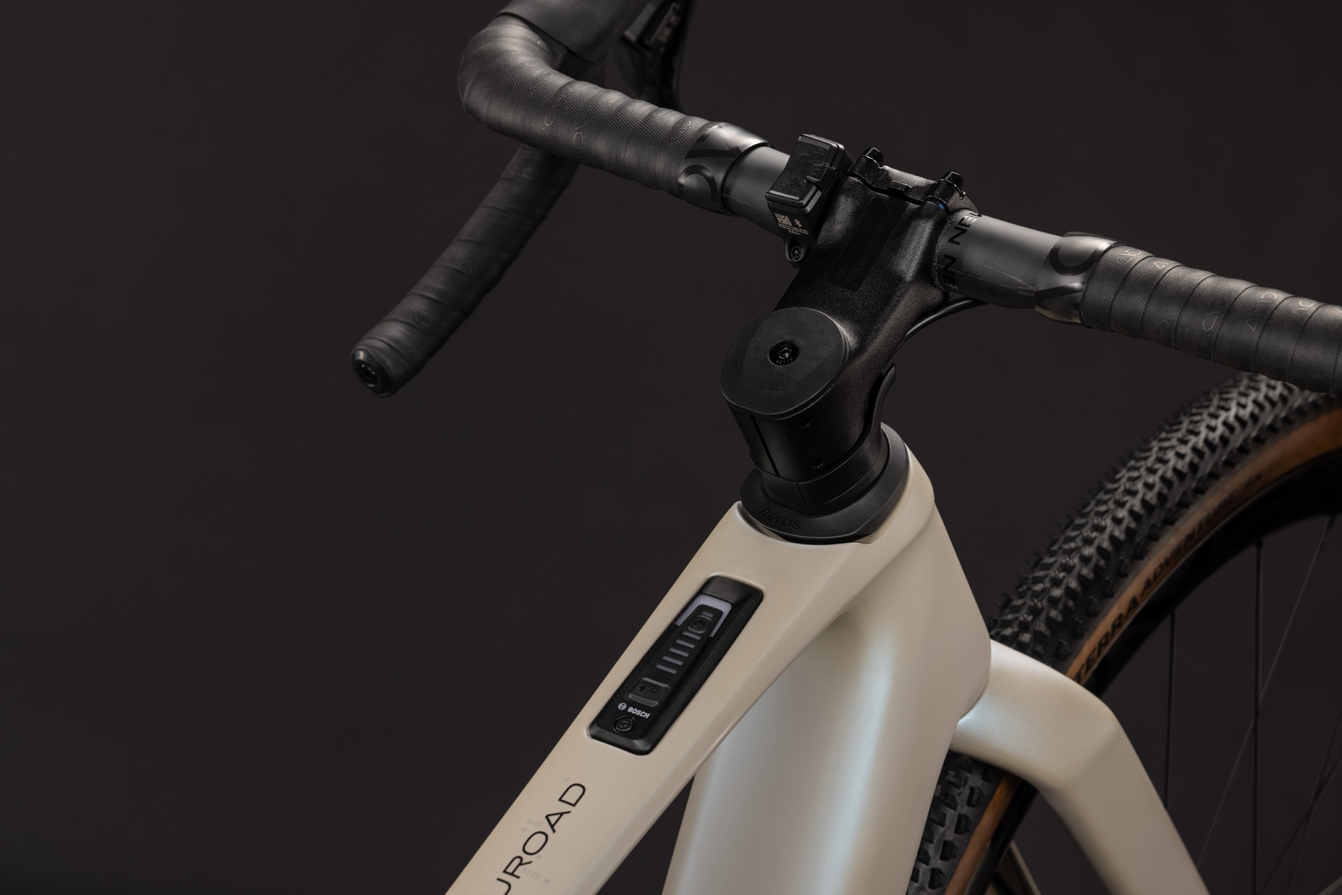 Cube Nuroad Hybrid C:62 SLX 400X / glintsand´n´black