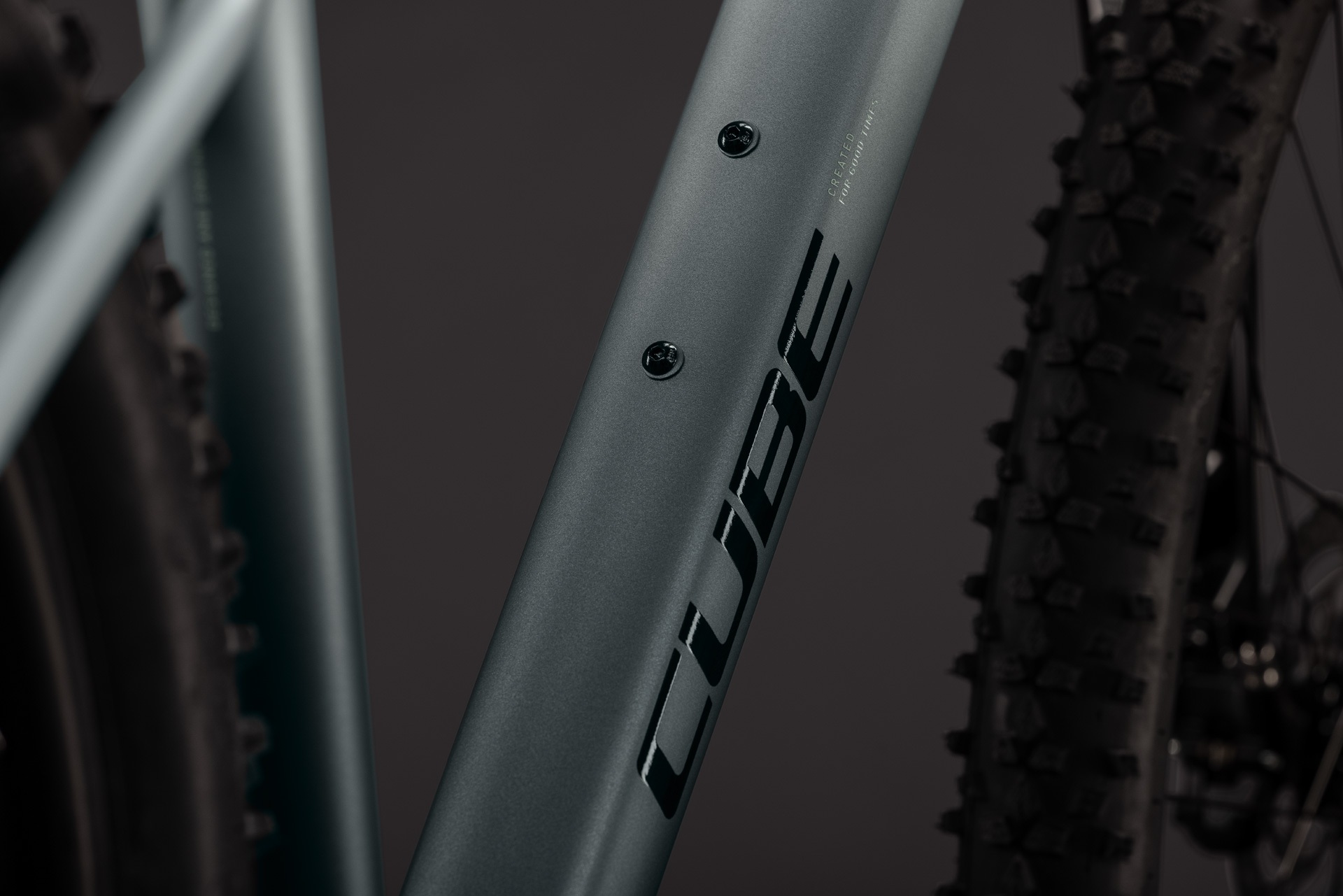Cube Aim Pro / grey´n´black