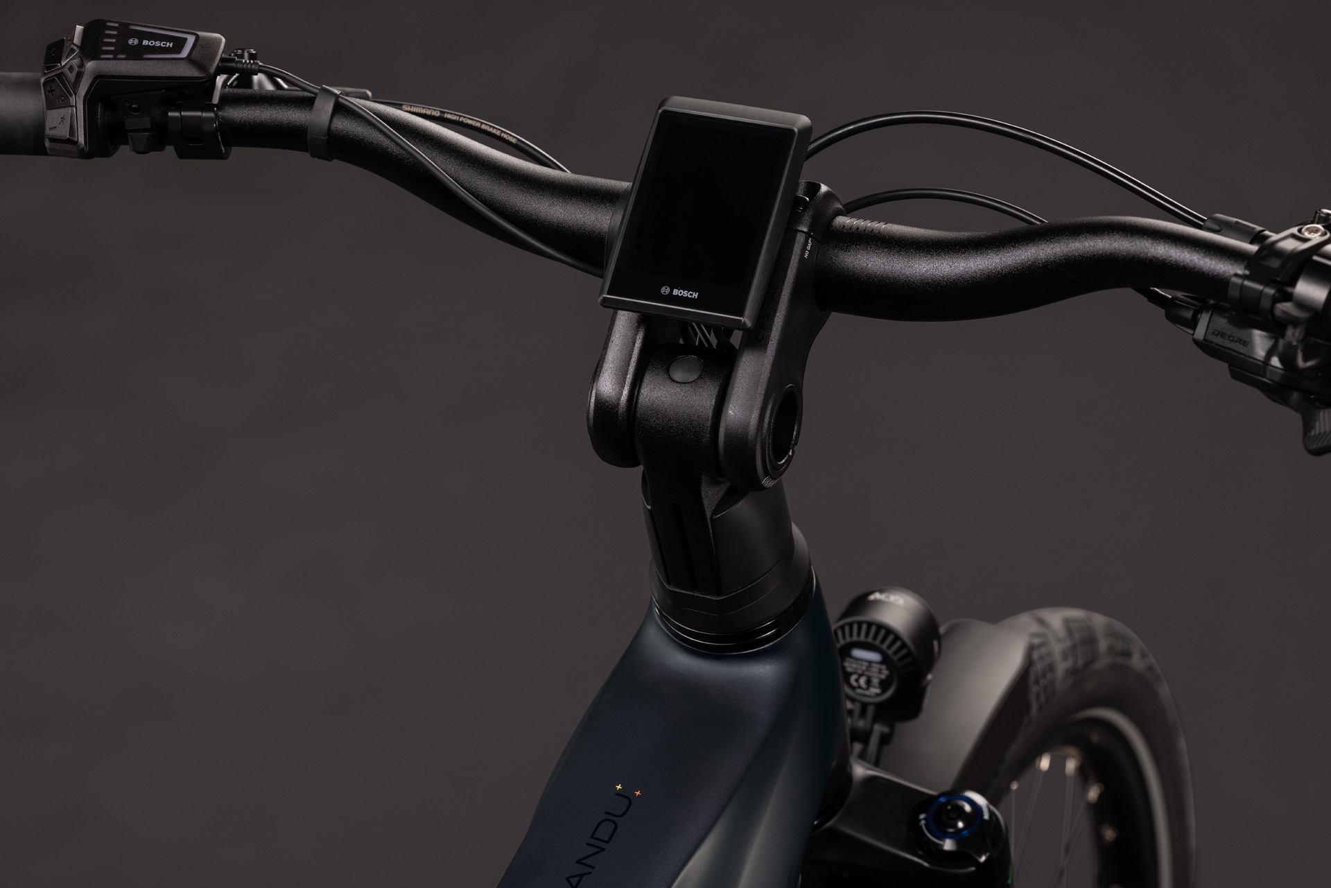 Cube Kathmandu Hybrid Pro 800 / coal´n´black / Trapeze