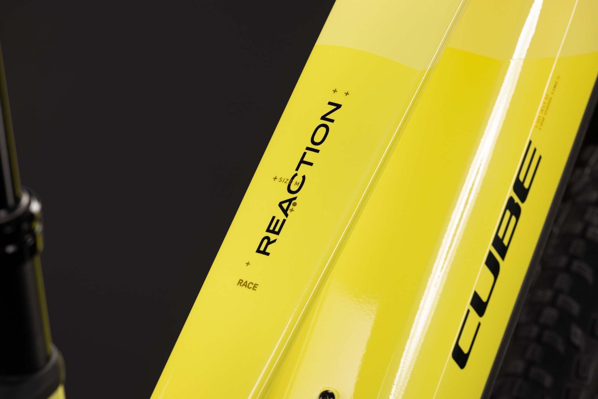 Cube Reaction Hybrid Race 800 / bananasplit´n´black / Trapeze