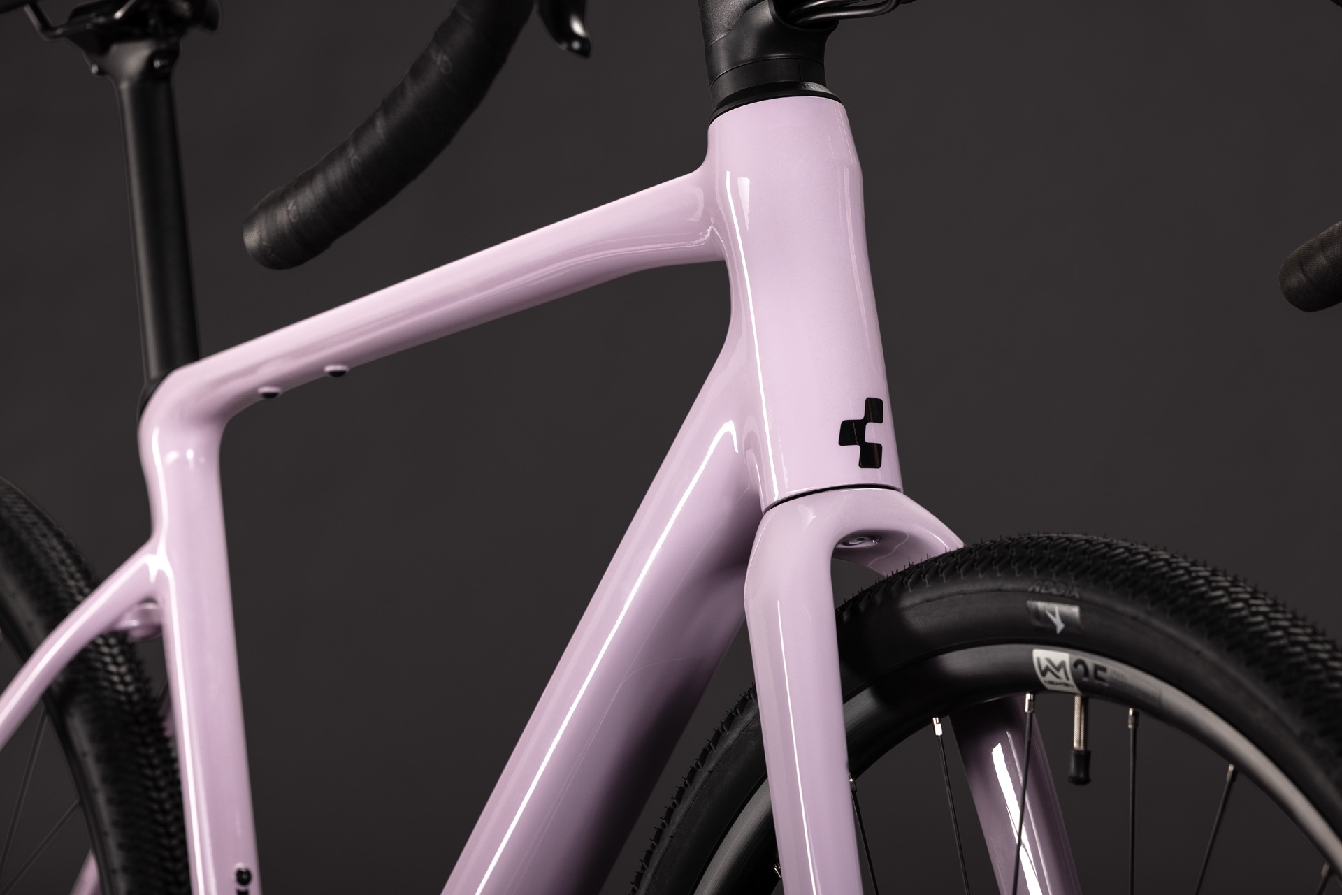 Cube Nuroad EX / bubblegum´n´black
