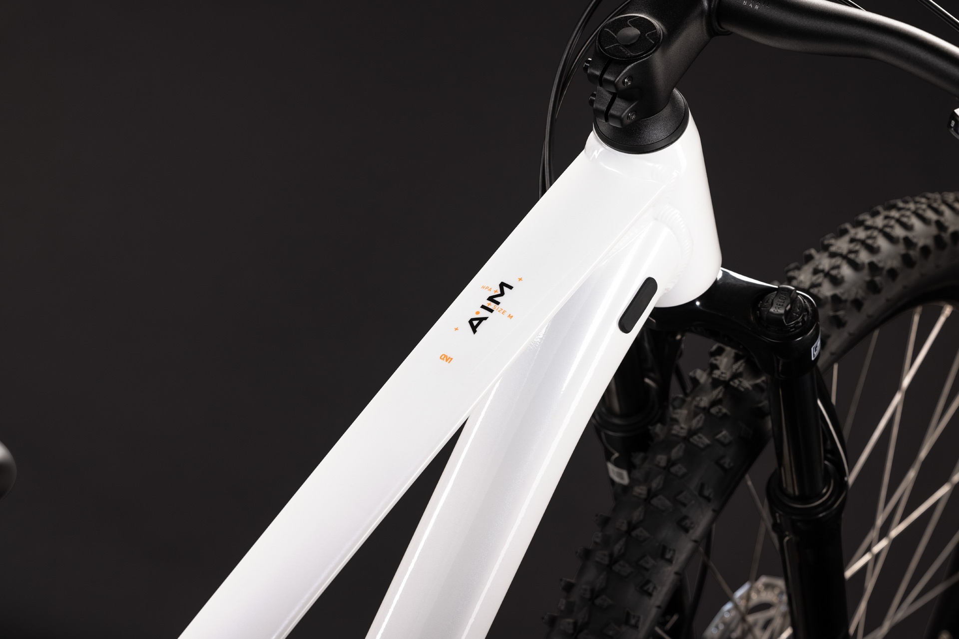 Cube Aim ONE / metallicwhite´n´black