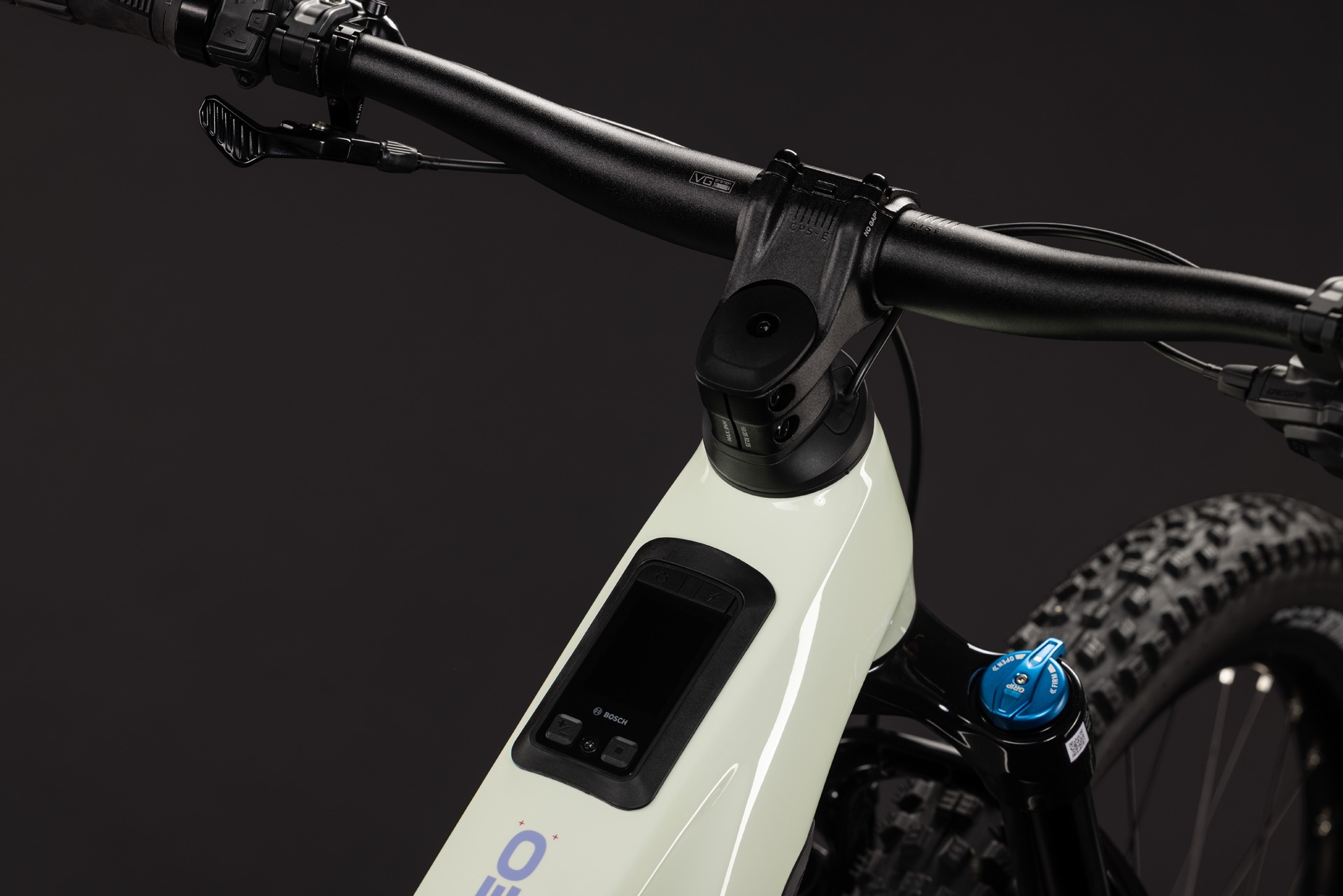 Cube Stereo Hybrid ONE44 HPC Race 800 / mellowyellow´n´lilac