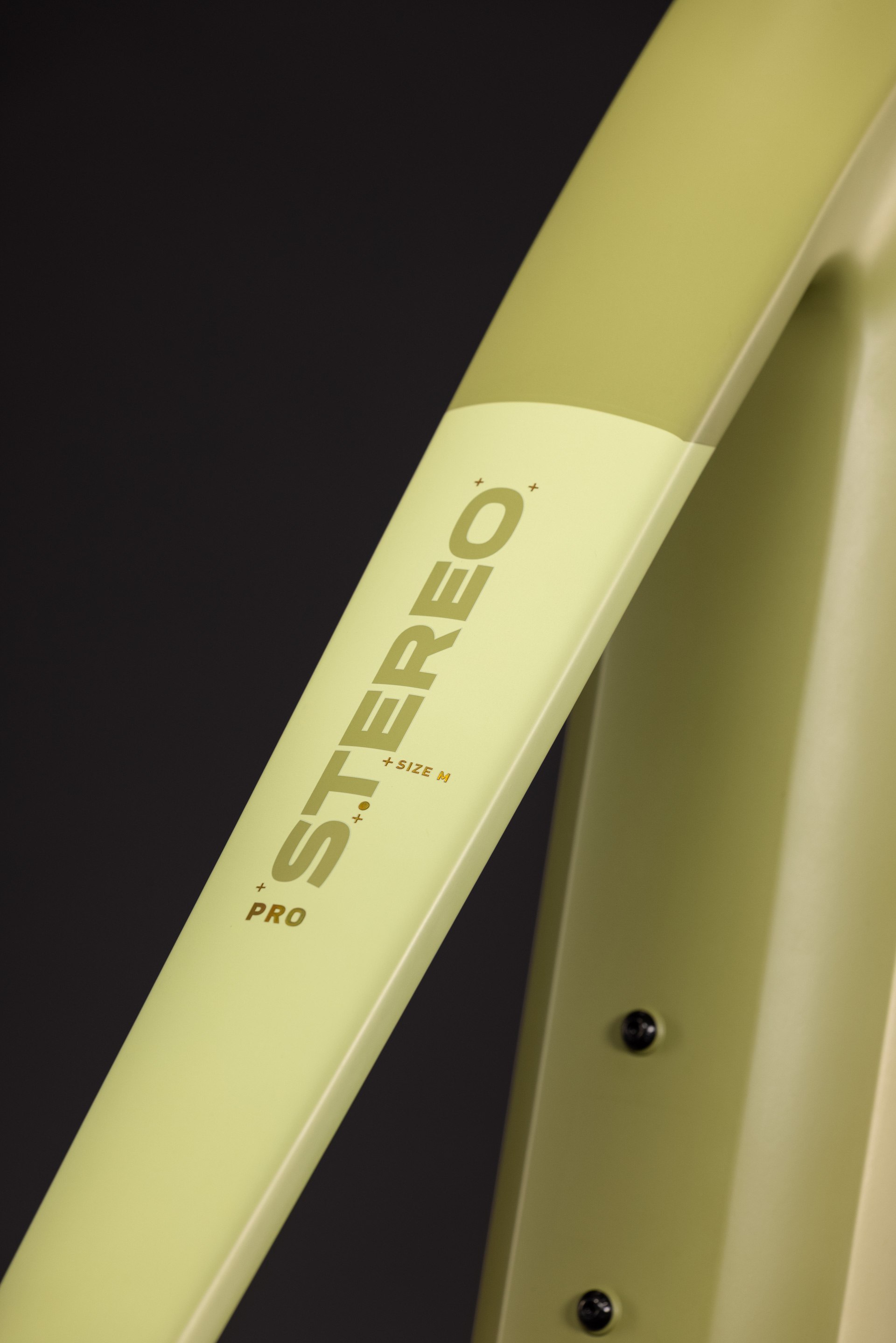 Cube Stereo Hybrid ONE44 Pro 800 / softwillow´n´green