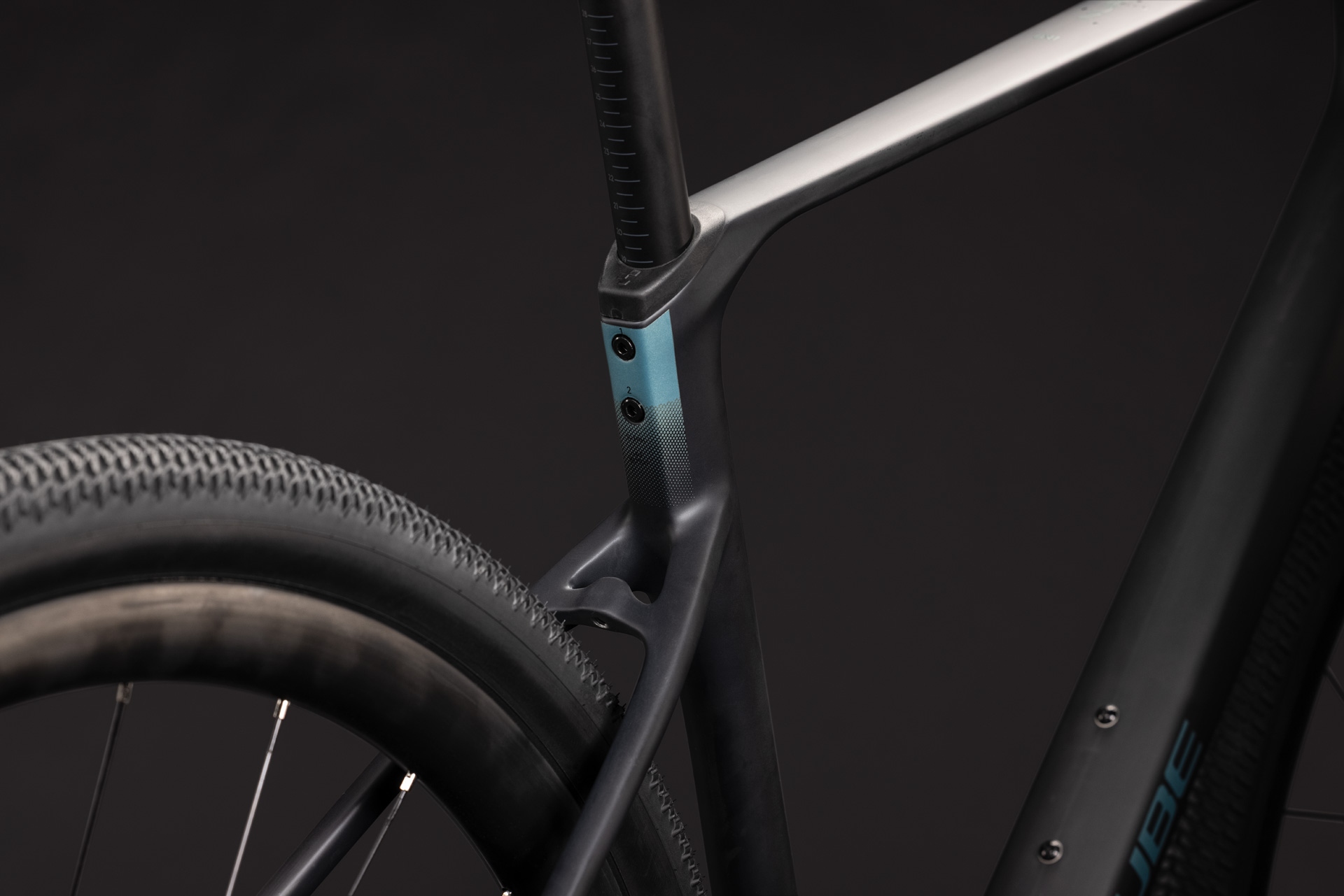 Cube Nuroad C:62 ONE / carbon´n´shiftverde