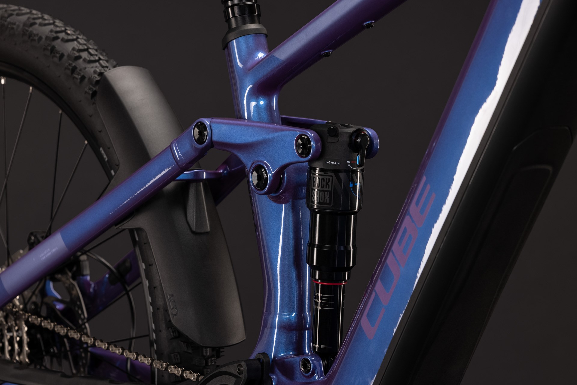 Cube Stereo Hybrid ONE44 Pro 800 / blueiris´n´purple