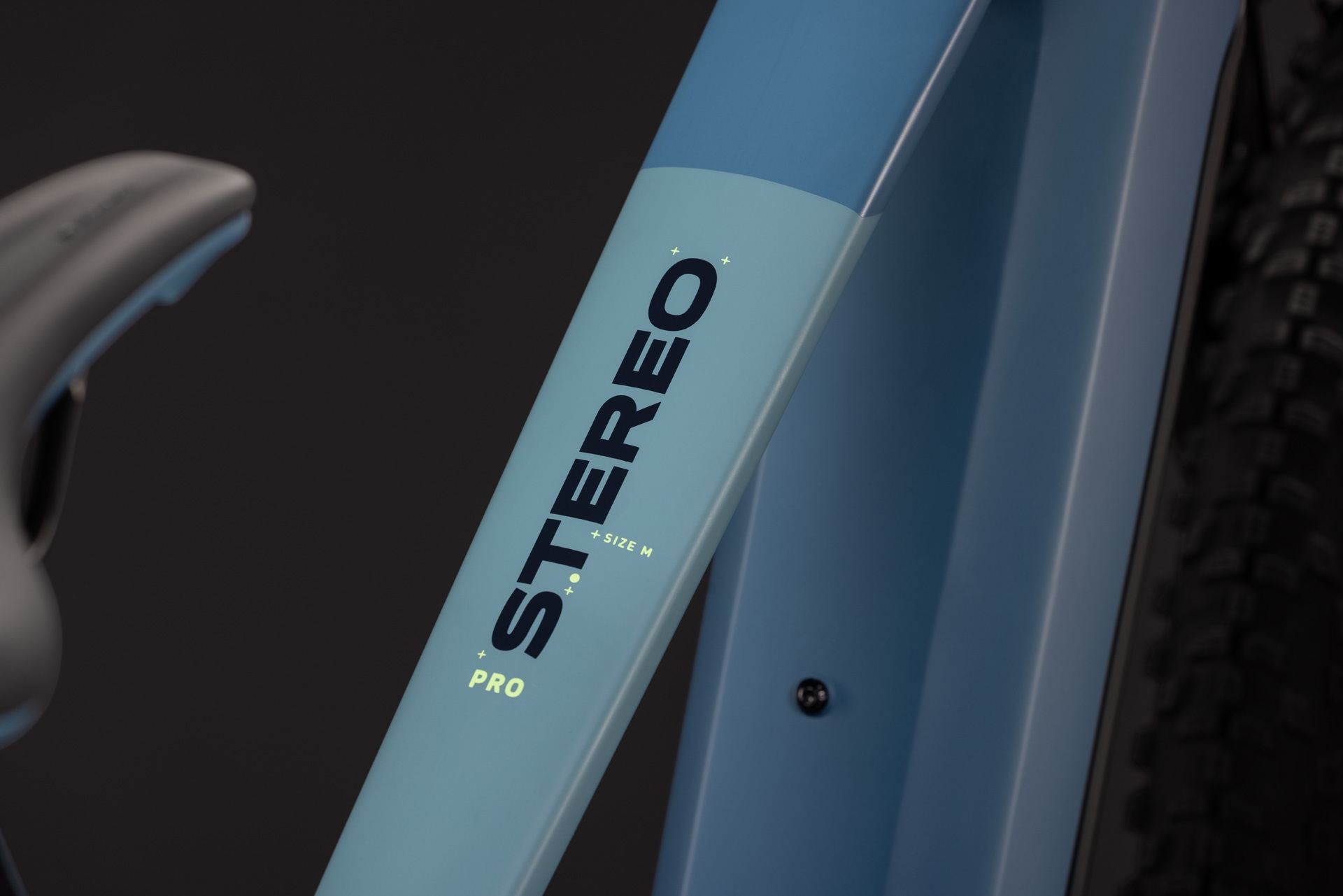 Cube Stereo Hybrid ONE22 Pro 800 / bluesapphire´n´blue