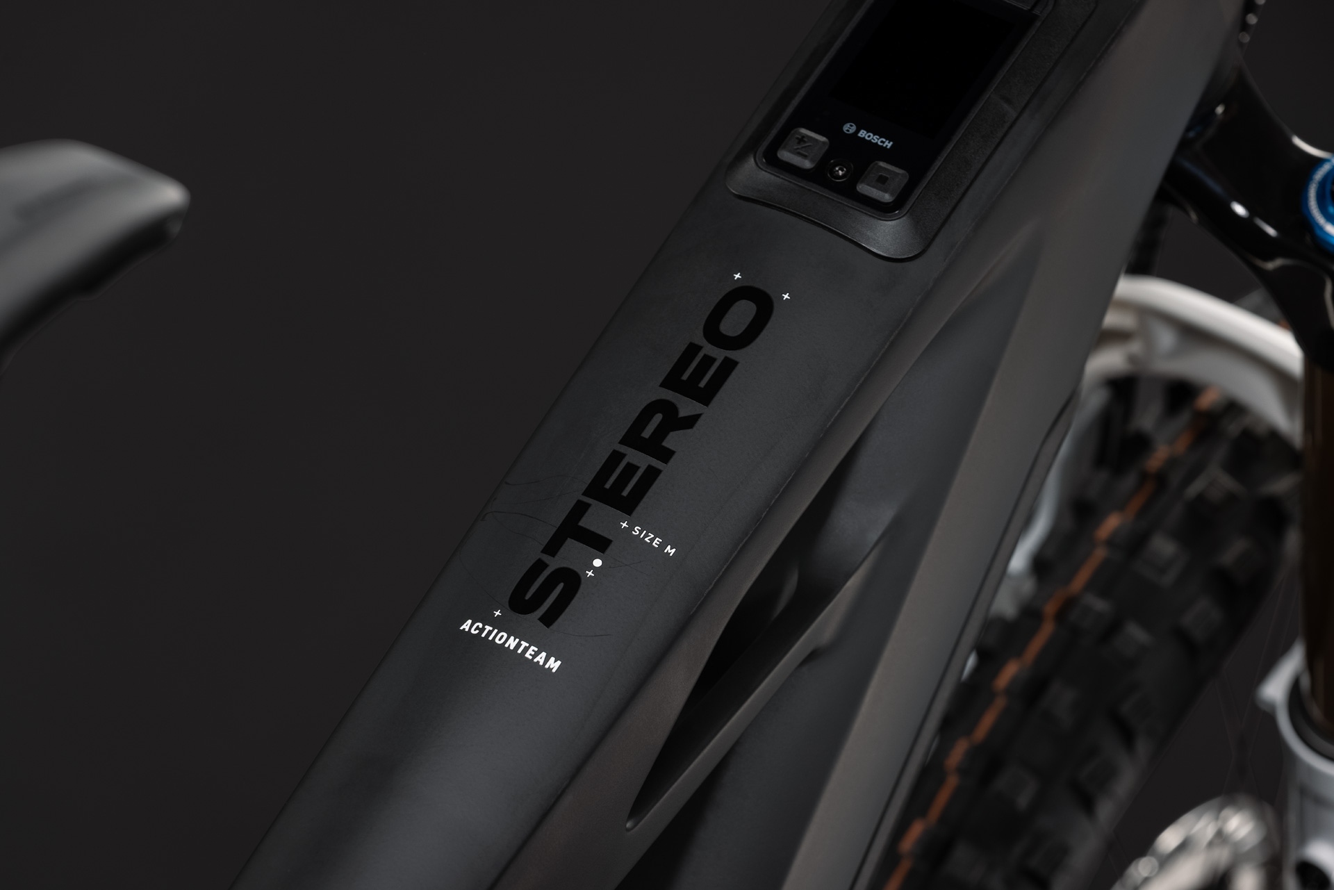 Cube Stereo Hybrid ONE77 HPC AT 800 / carbon´n´white
