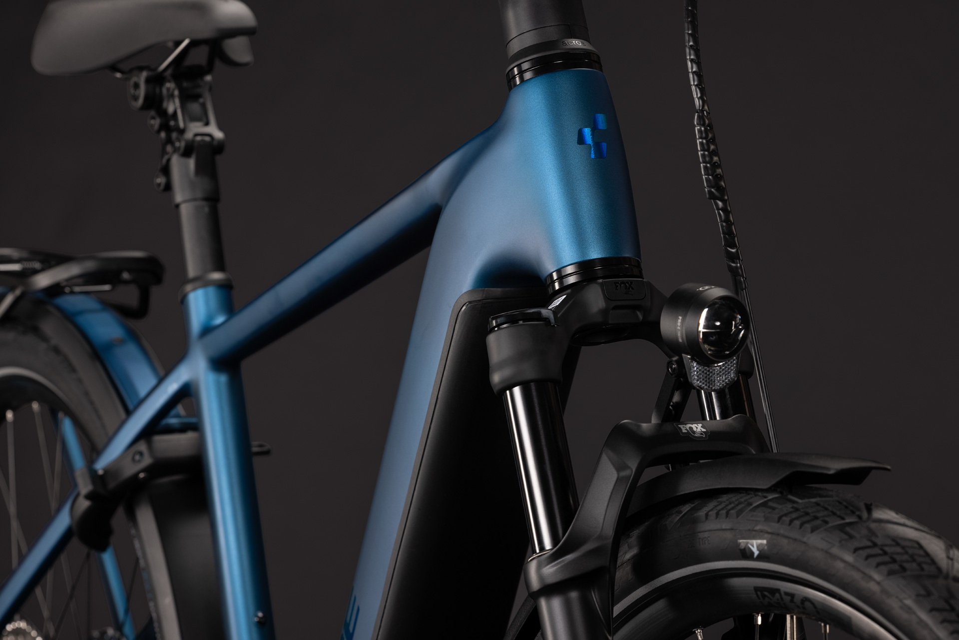 Cube Kathmandu Hybrid SLX 800 / nebula´n´prizm