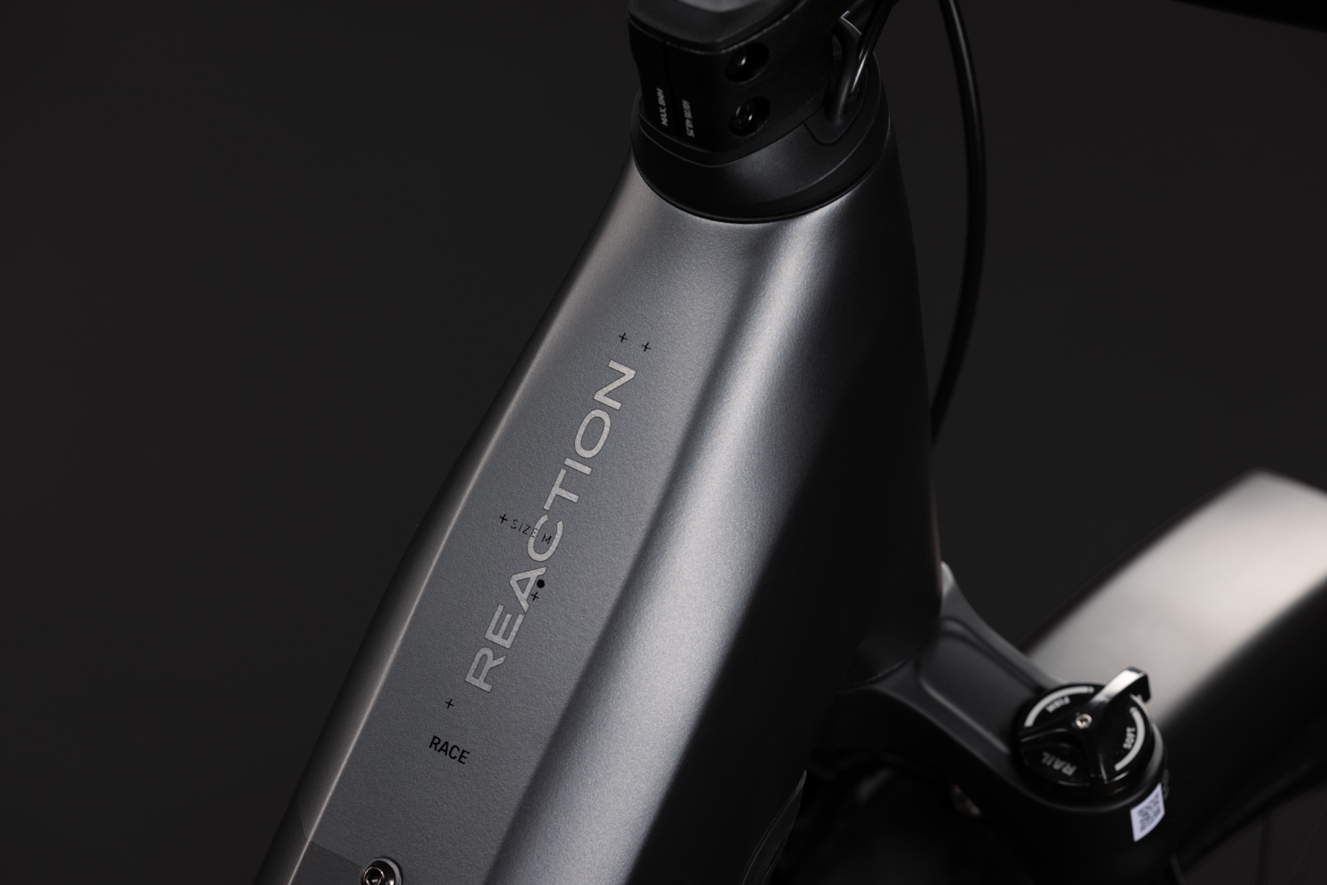 Cube Reaction Hybrid Race 800 FE / slabgrey´n´chrome / Easy Entry