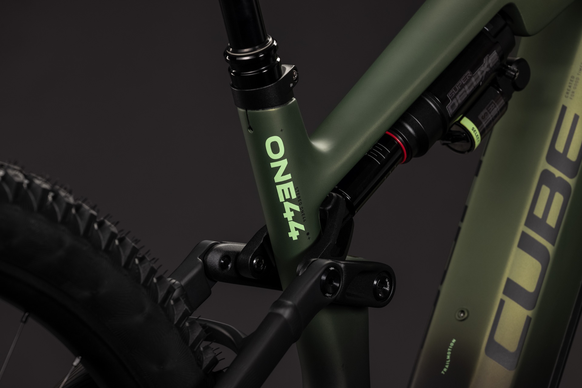 Cube Stereo Hybrid ONE44 HPC TM 800 / reedgreen´n´gills