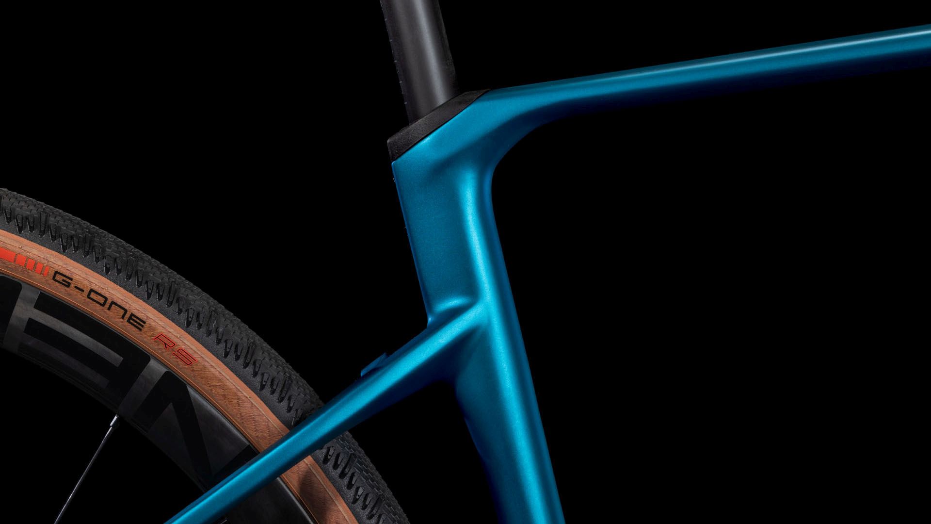 Cube Nuroad C:62 Race / mineralteal´n´blue
