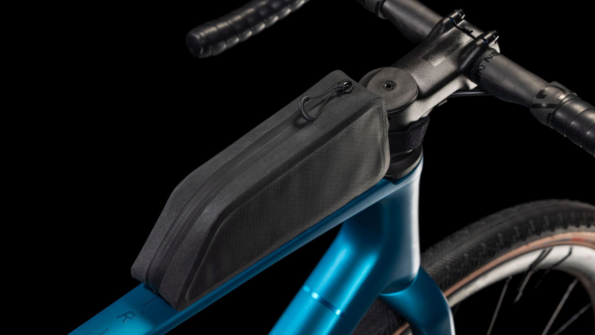 Cube Nuroad C:62 Race / mineralteal´n´blue