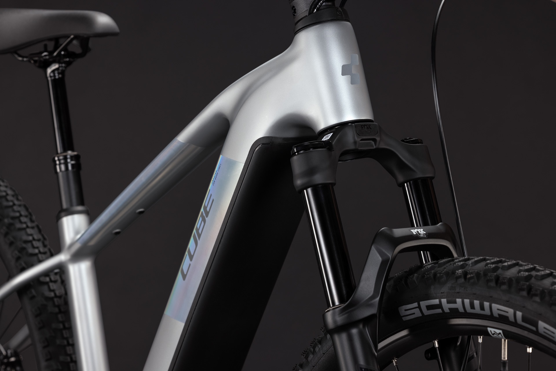 Cube Reaction Hybrid SLX 800 / platinum´n´reflex