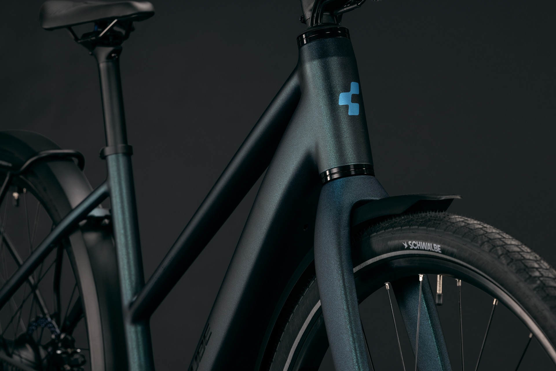 Cube Editor Hybrid SLX 400X FE / glitterteal´n´black / Trapeze