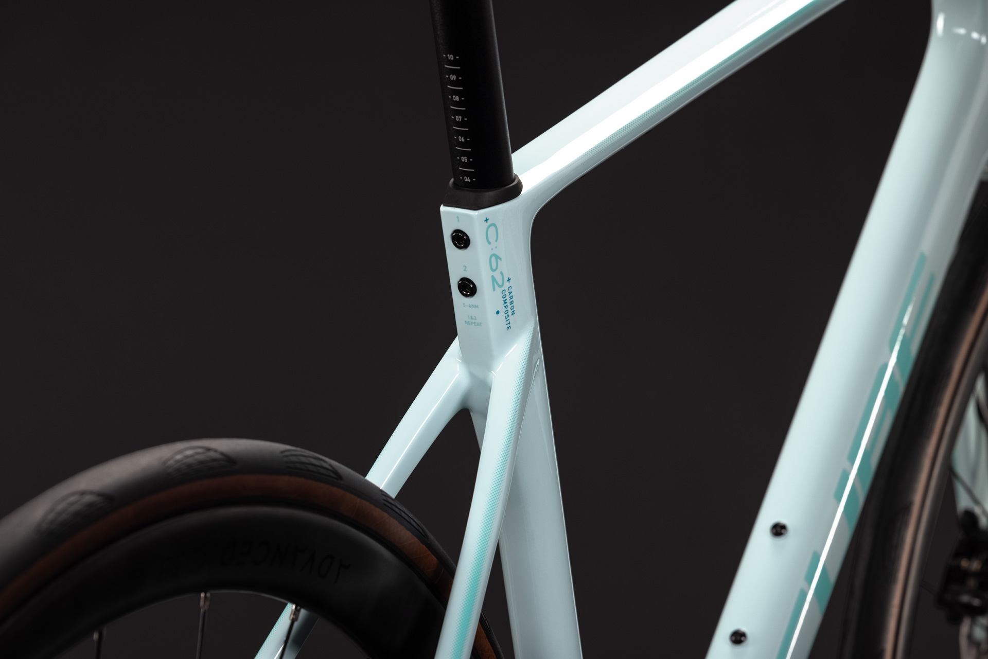 Cube Attain C:62 Race / frostymint´n´mint