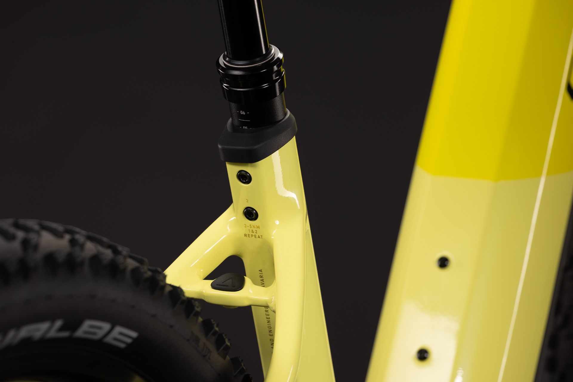 Cube Reaction Hybrid Race 800 / bananasplit´n´black / Easy Entry