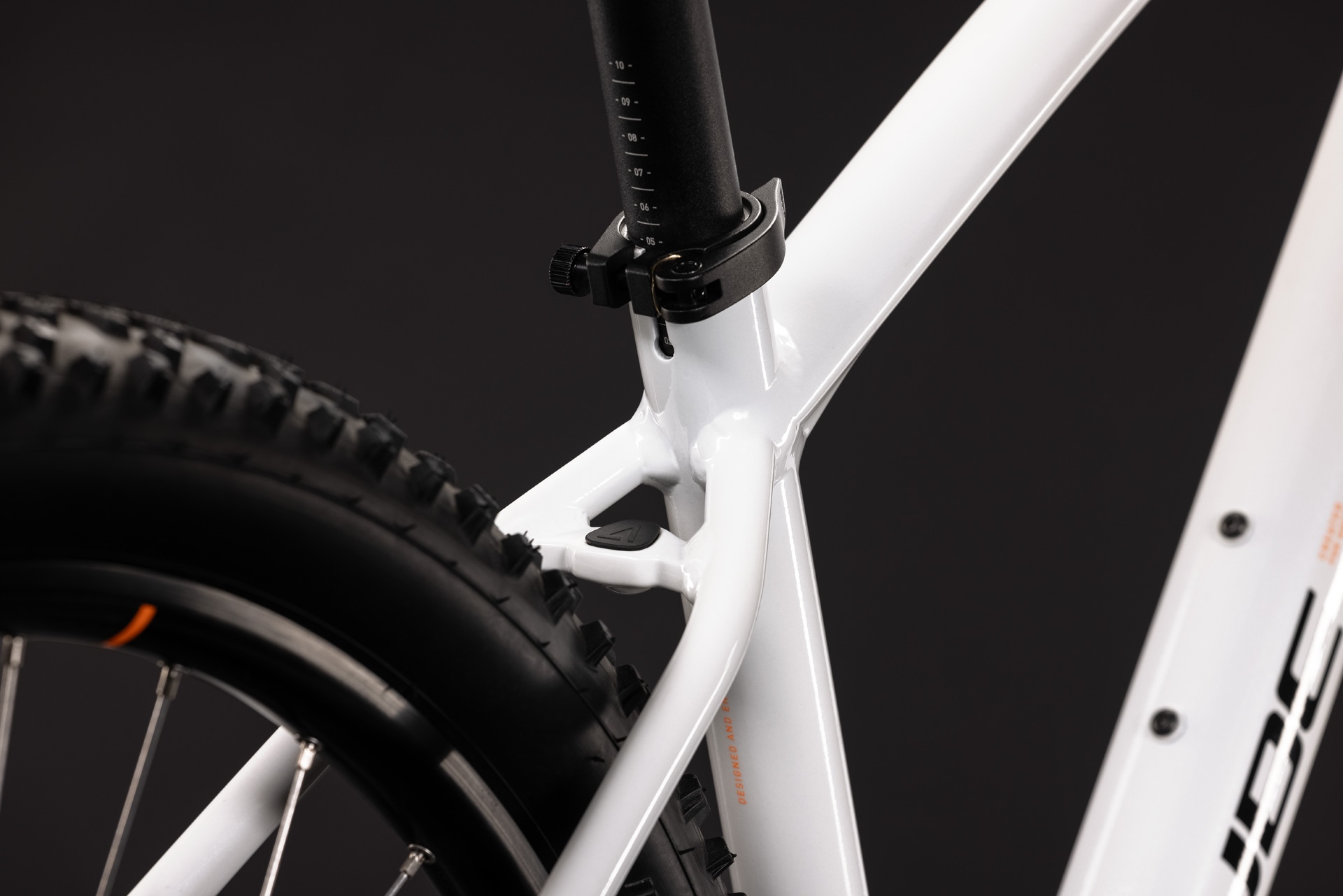Cube Aim ONE / metallicwhite´n´black