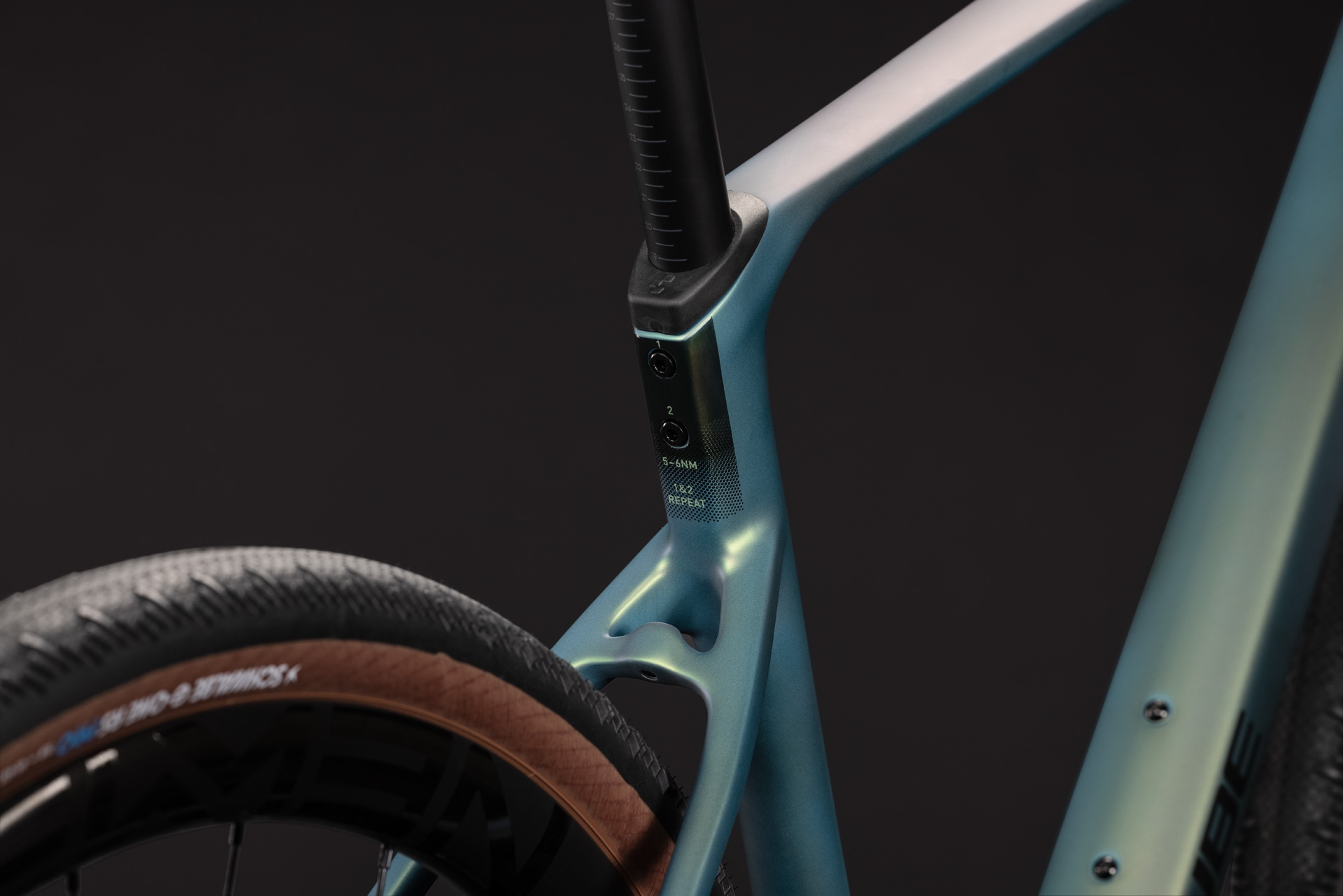 Cube Nuroad C:62 Race / jungali´n´black