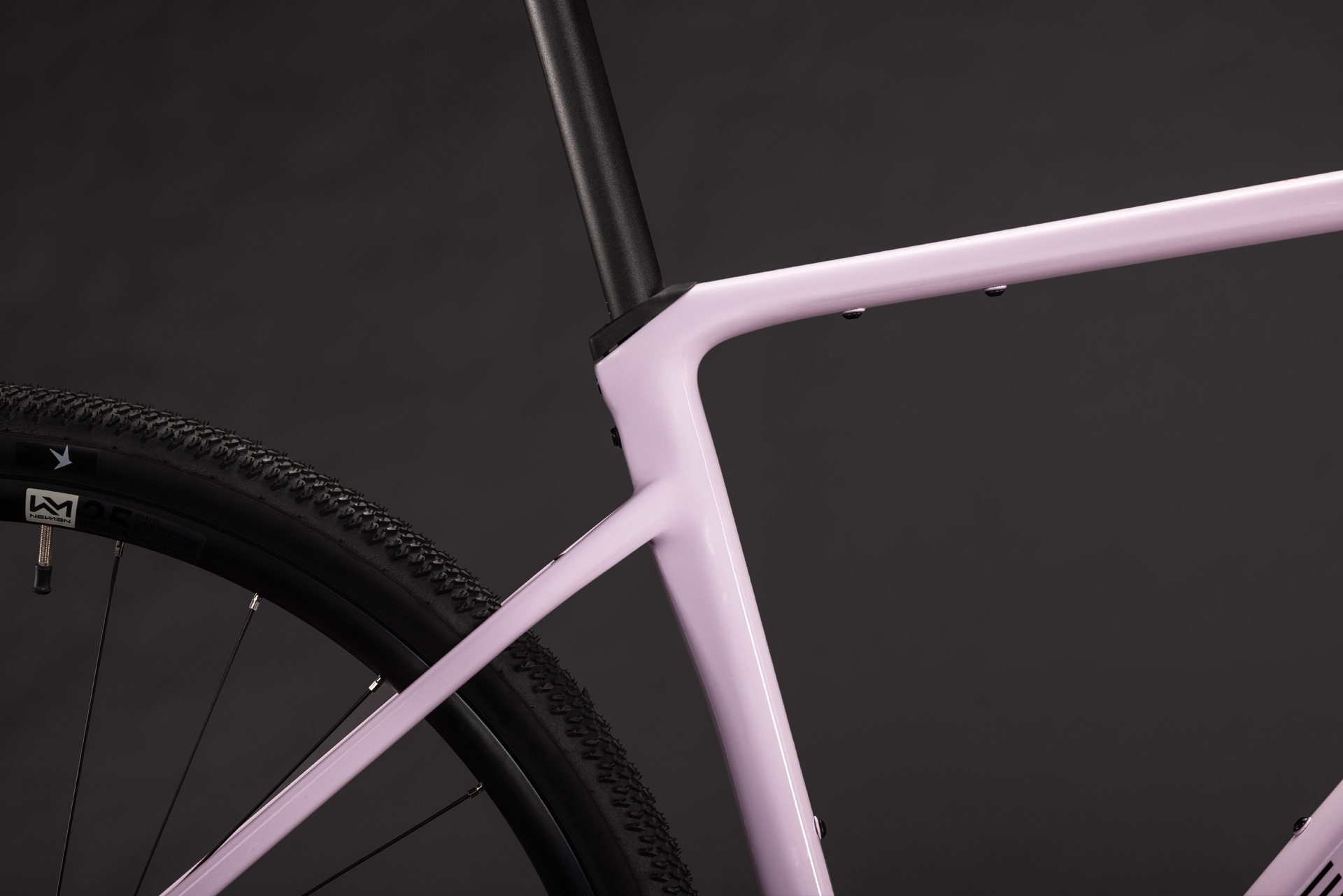 Cube Nuroad EX / bubblegum´n´black