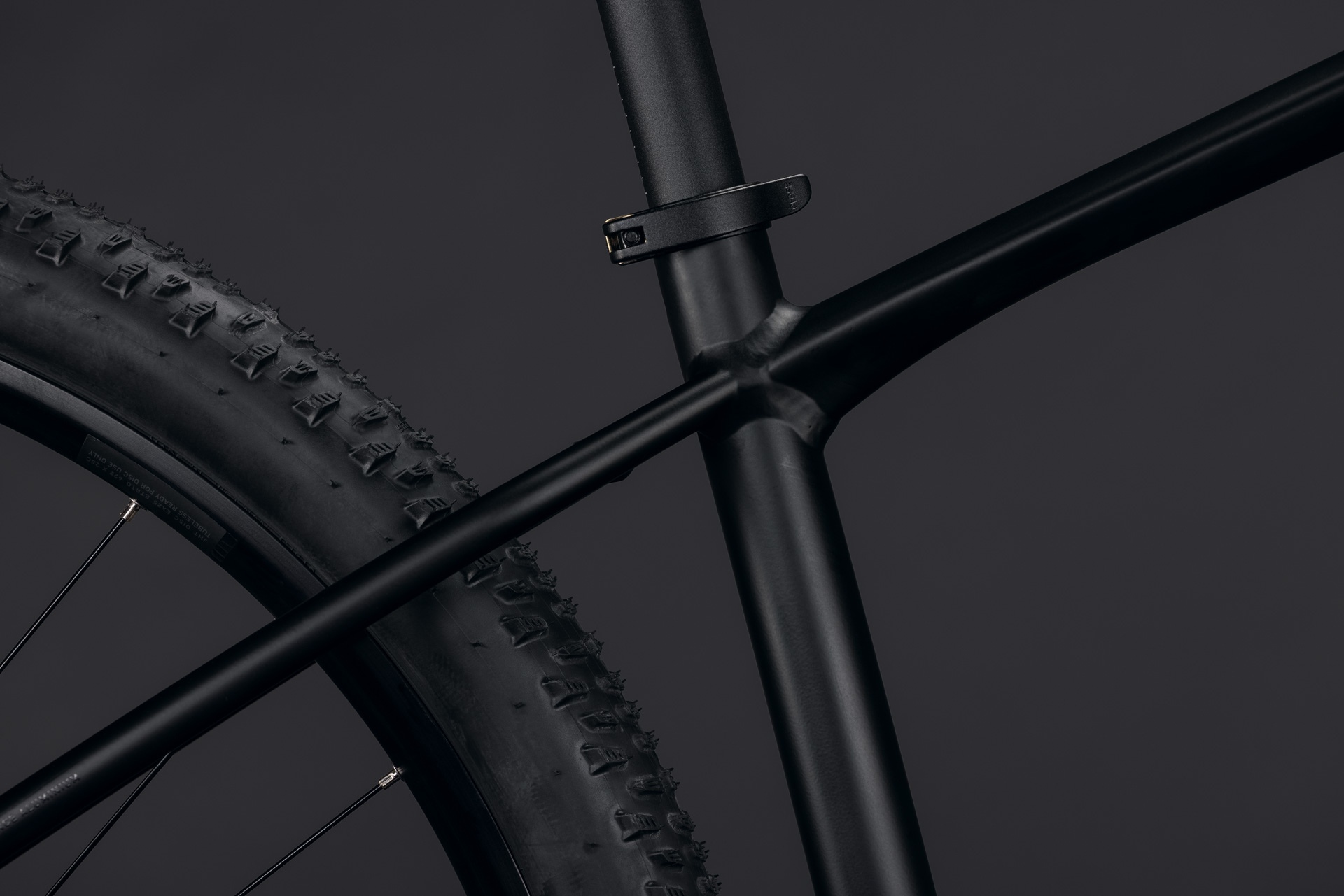 Cube Aim SLT / soot´n´black