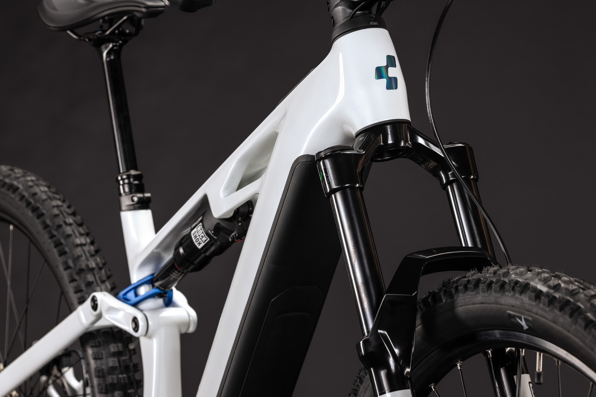 Cube Stereo Hybrid ONE44 HPC Pro 800 / metallicwhite´n´blue