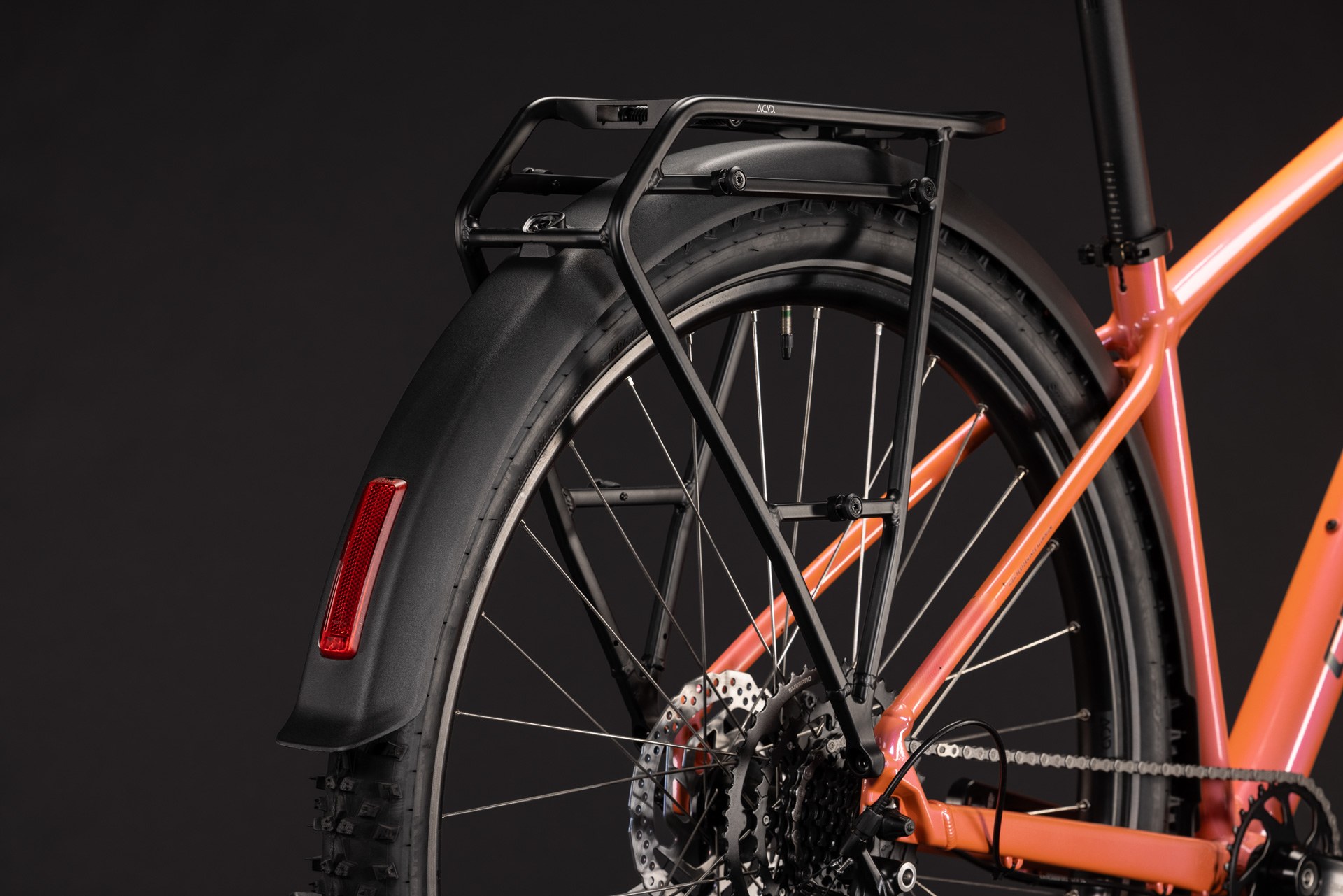 Cube Aim ONE FE / salmon´n´black