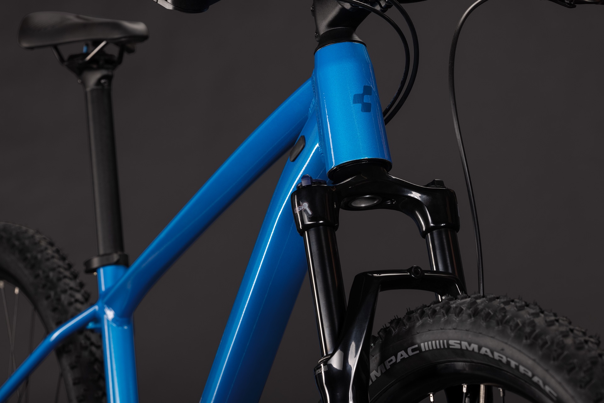 Cube Aim Pro / topasblue´n´blue