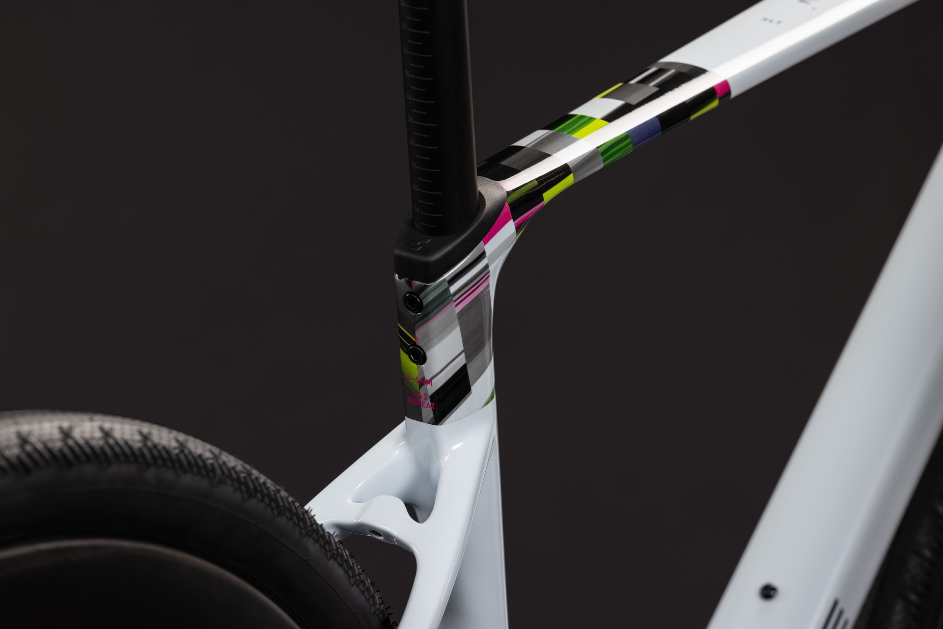 Cube Nuroad C:62 SLT / glacier´n´magenta