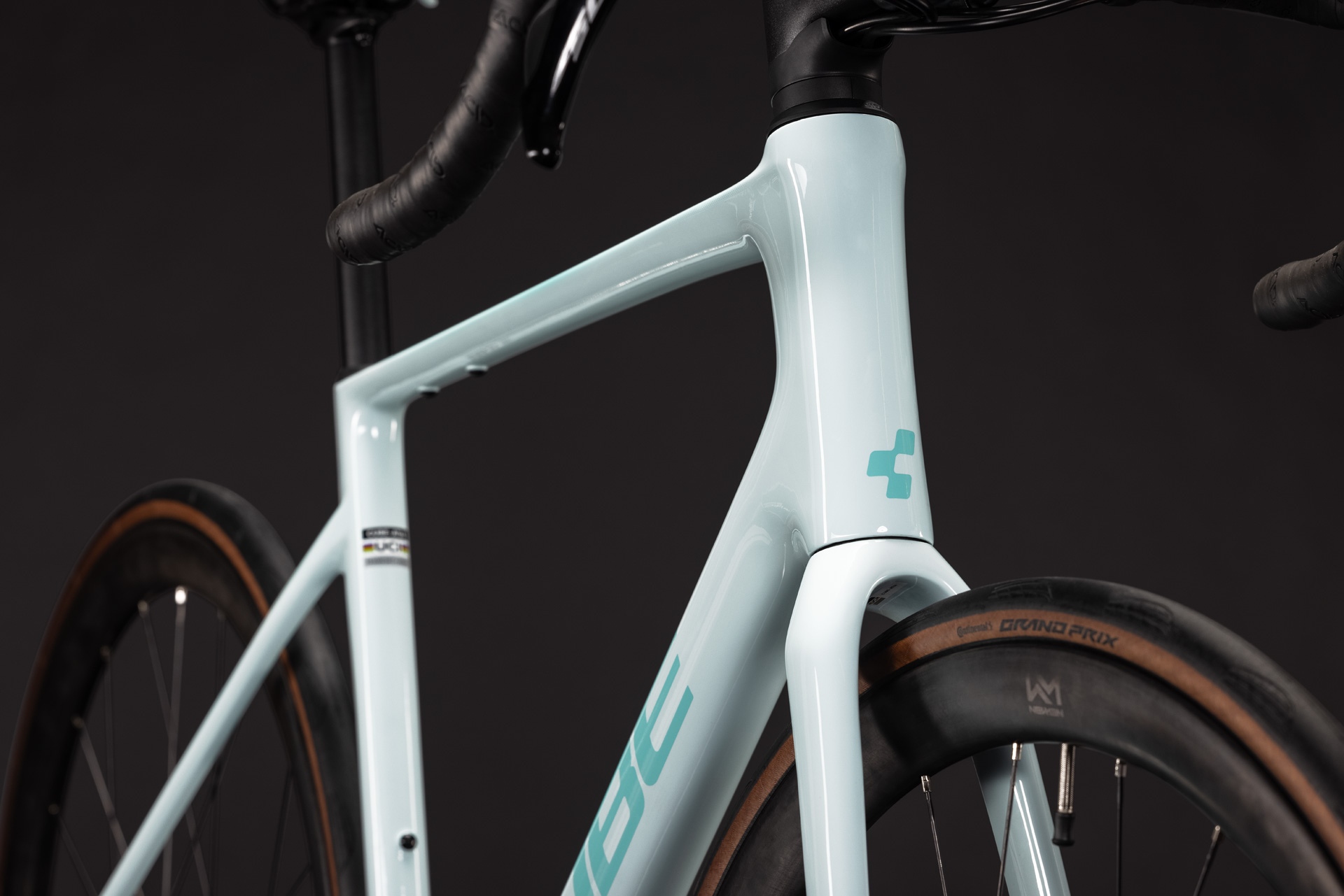 Cube Attain C:62 Race / frostymint´n´mint