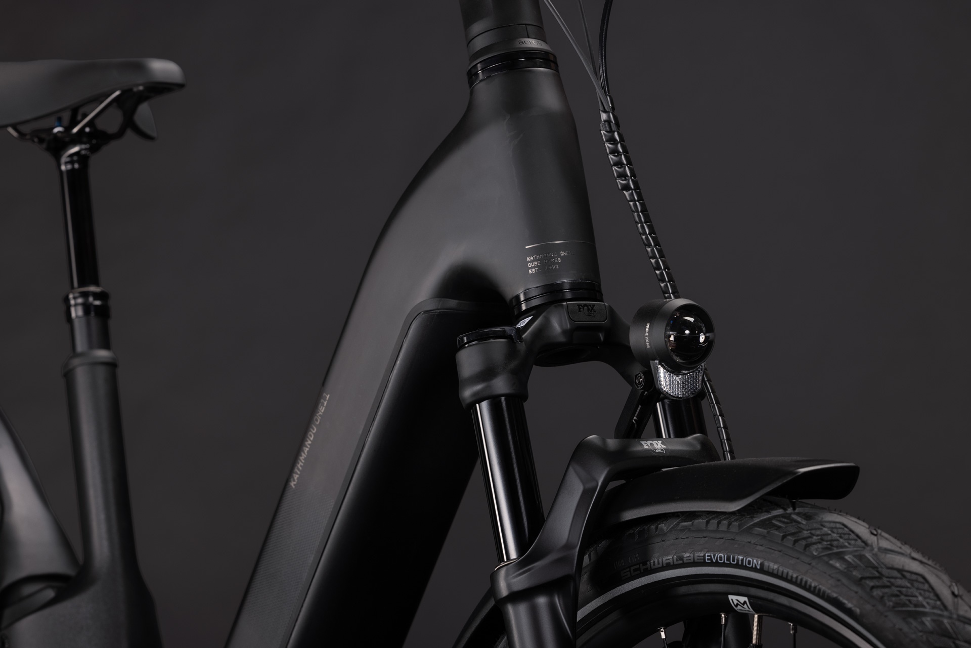 Cube Kathmandu Hybrid ONE11 HPC SLT 800 / carbon´n´silverdust / Easy Entry