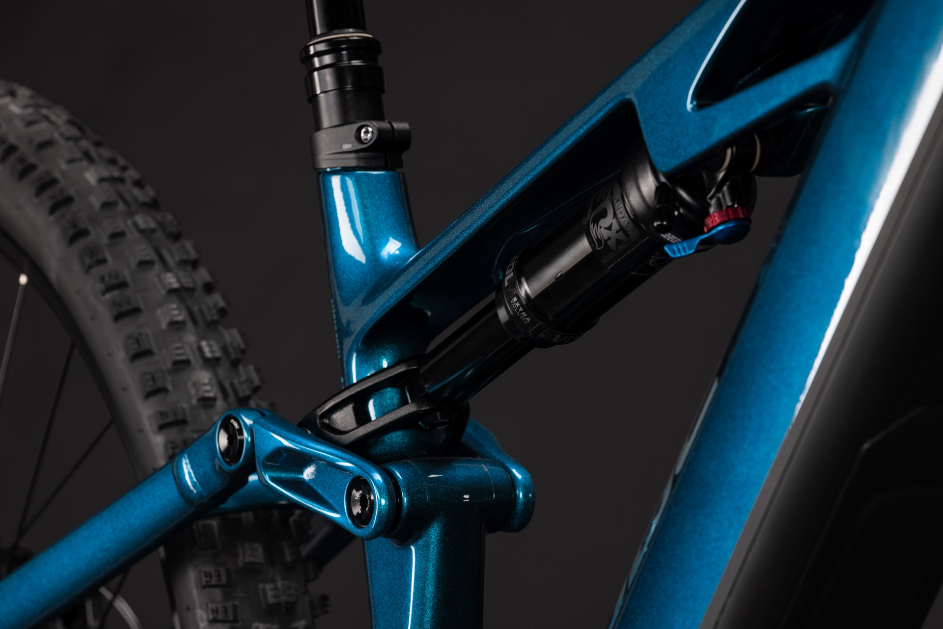 Cube Stereo Hybrid ONE44 HPC Race 800 / nebula´n´prizm