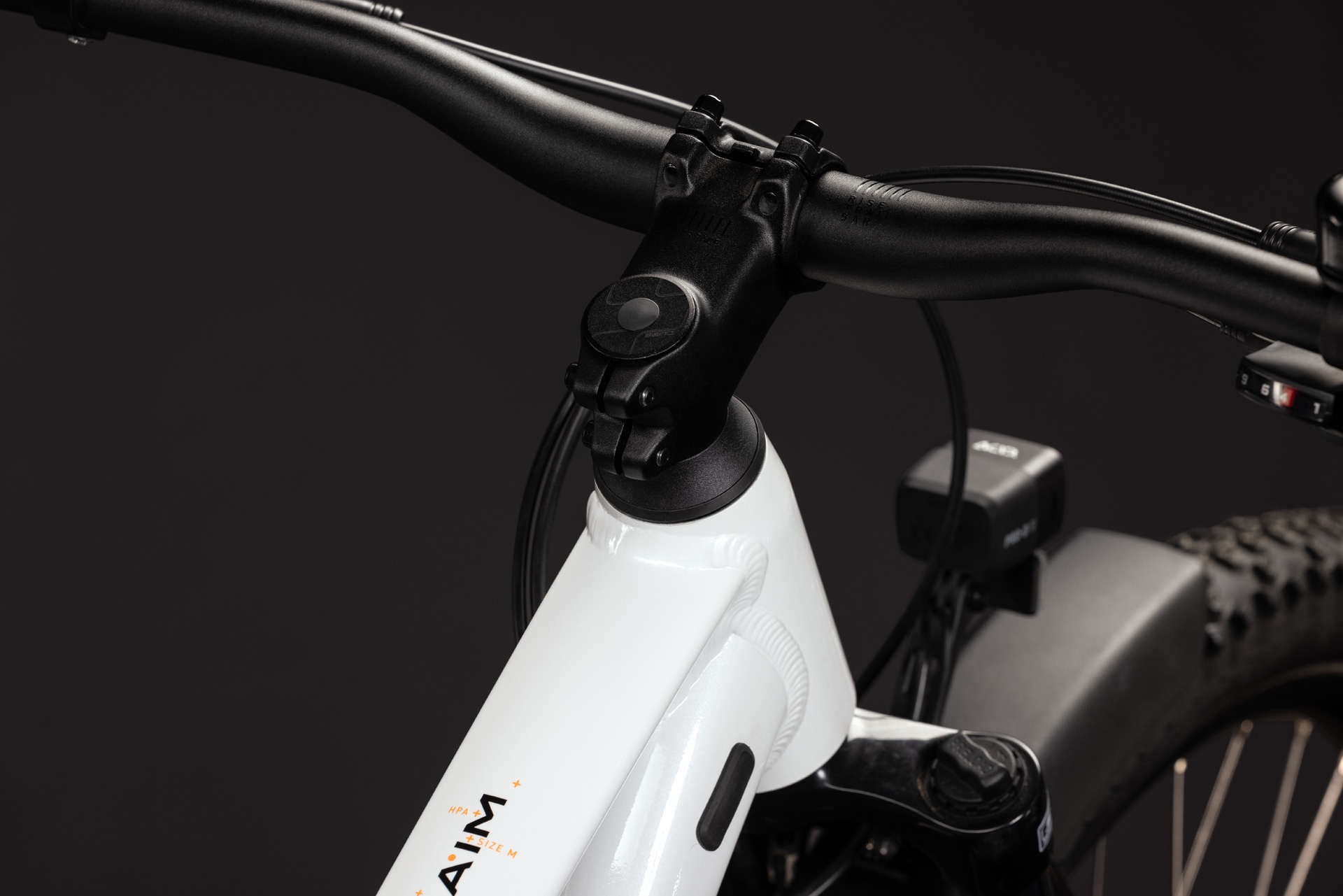 Cube Aim ONE FE / metallicwhite´n´black