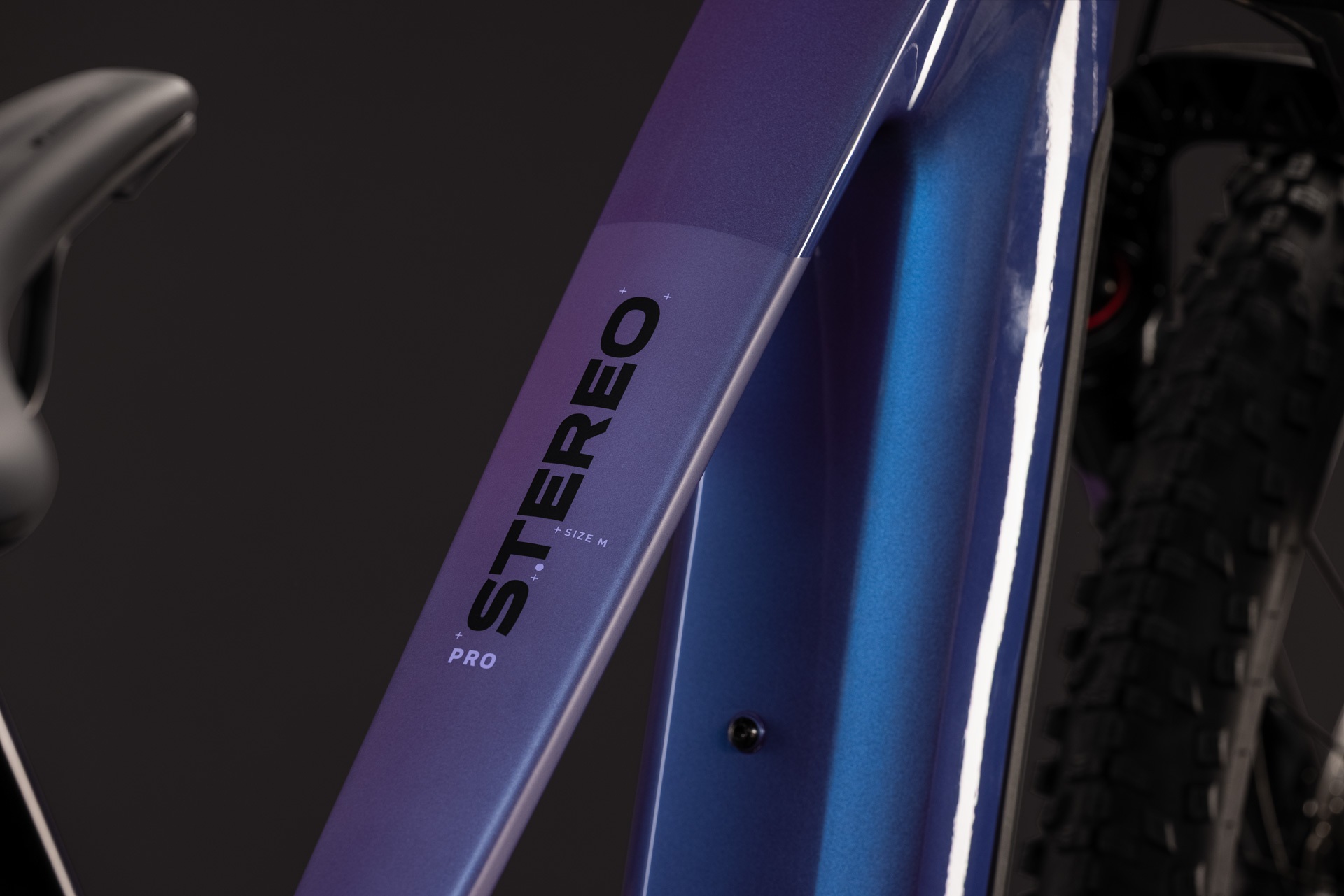 Cube Stereo Hybrid ONE44 Pro 800 / blueiris´n´purple