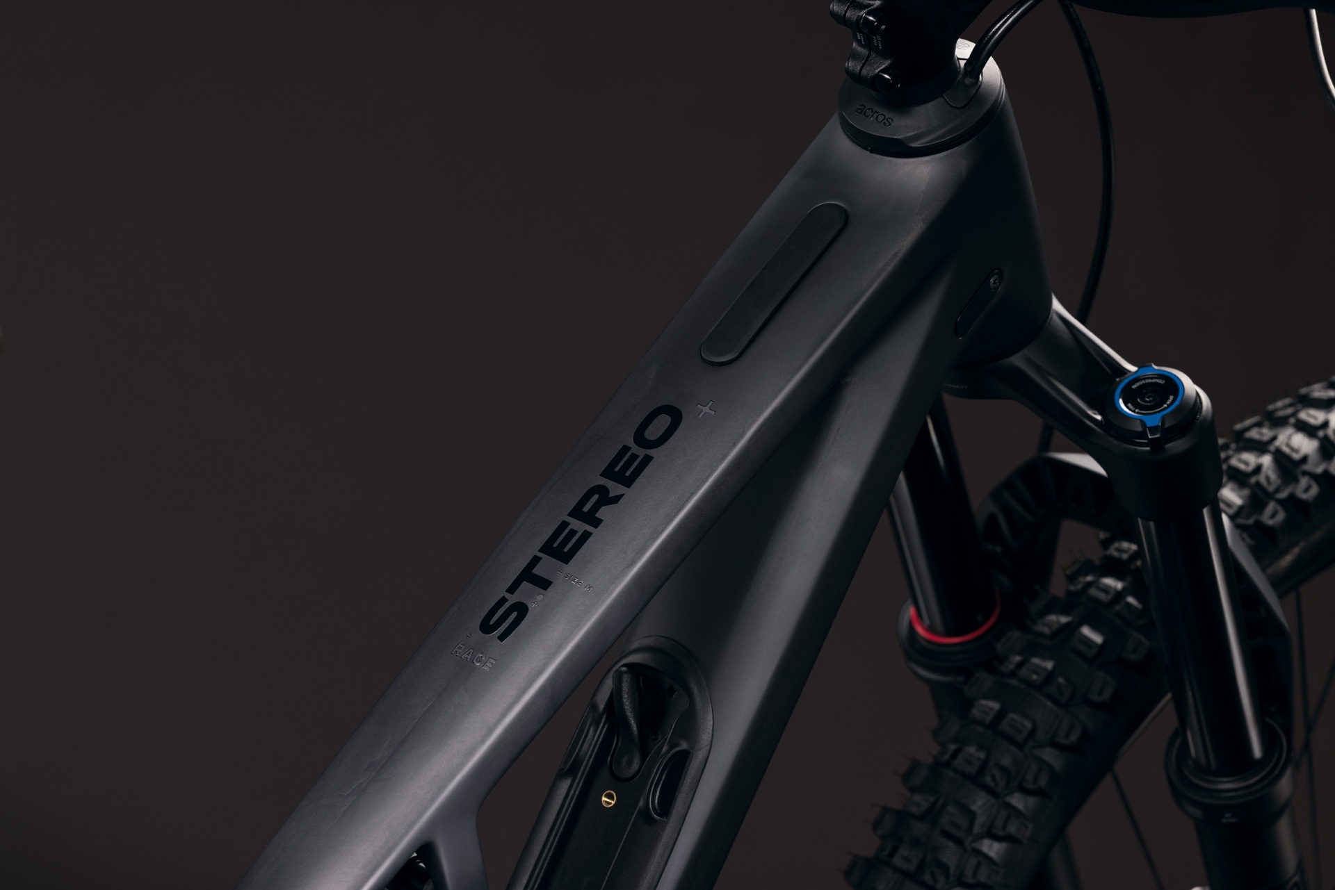 Cube Stereo HPC RACE / carbon´n´black