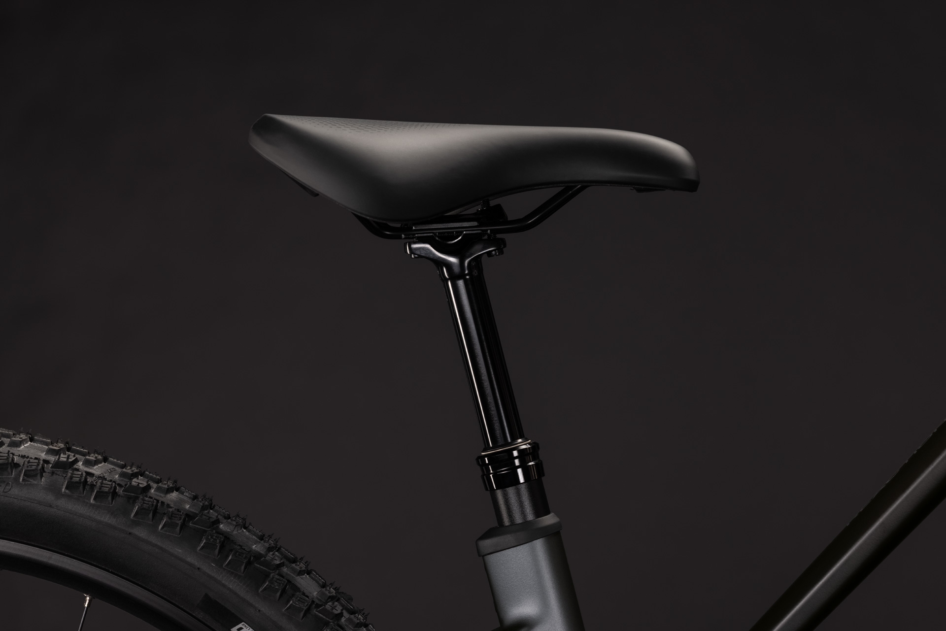 Cube Reaction Hybrid Race 800 / slabgrey´n´chrome / Trapeze